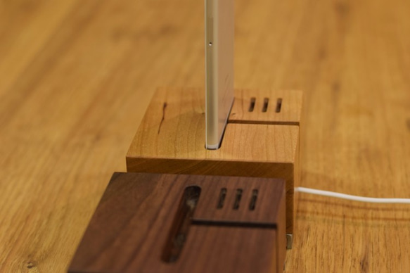 iphone stand [sofa] 6枚目の画像