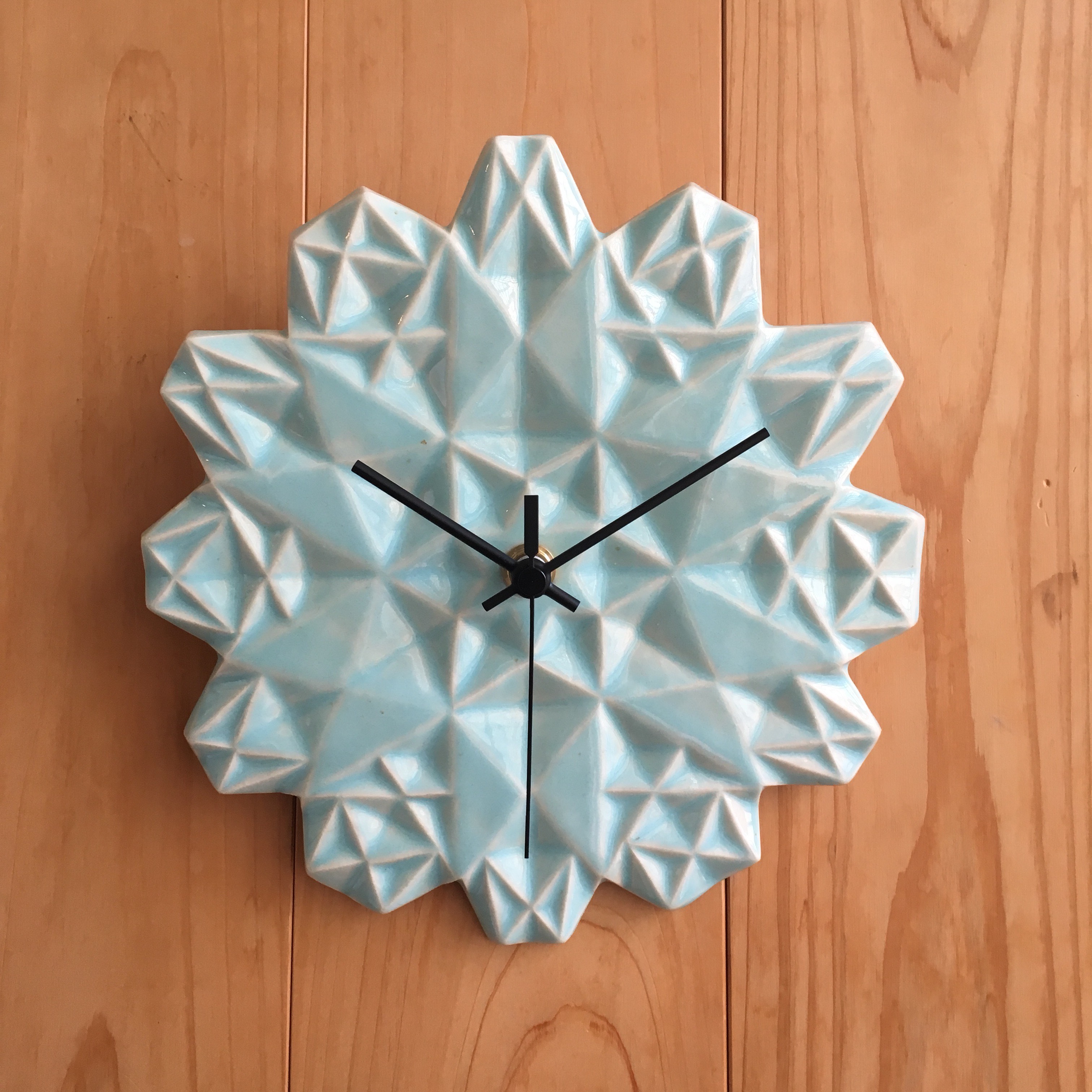 ウォールクロック02 水色