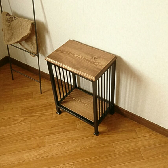 【北欧風iron×wood side table3】ミニシェルフ 3枚目の画像