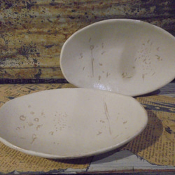『モダン加飾楕円小皿』豆皿漬物皿銘々皿取り皿菓子皿 1枚目の画像