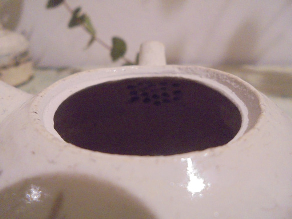 『モダン粉引き加飾ポットα』ティーポットコーヒーお茶湯呑和モダン急須 5枚目の画像