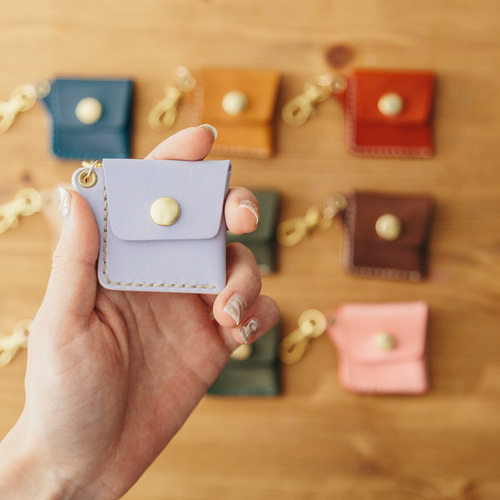 オーダーメイドの本革マルチケース 《名入れ対応》 楽器・アクセサリ