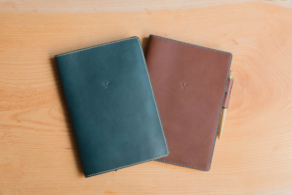 〔A5サイズ〕名入れのできるオーダーメイド本革手帳カバー