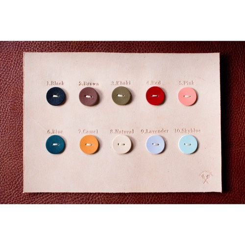 みかん》名入れのできる本革キーホルダー その他携帯アクセサリー