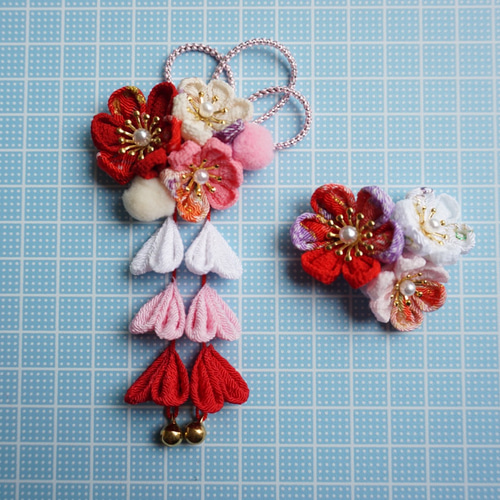 匿名送料無料】七五三 髪飾り 華 つまみ細工髪飾り 3段2連 【受注制作