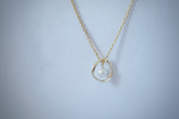 《送料無料》デザインリング×コットンパール　necklace　　 2枚目の画像