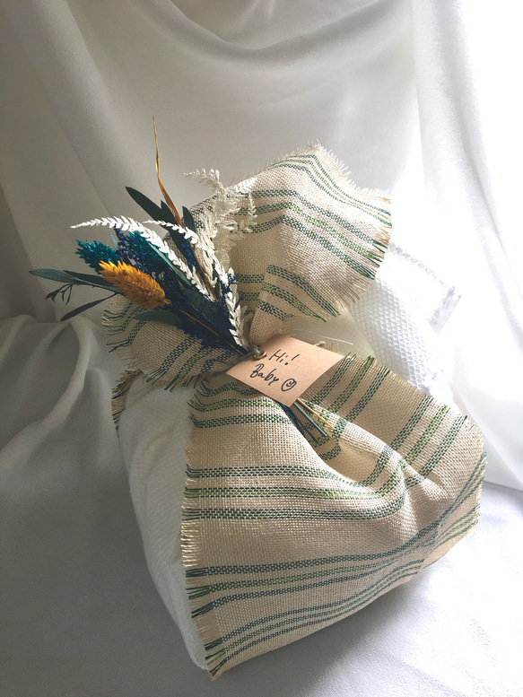 再販オムツケーキ　ドライフラワーブーケ付き 1枚目の画像