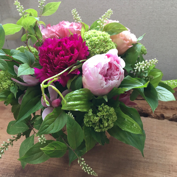 敬老の日早期注文割引送料無料　生花アレンジメント 1枚目の画像