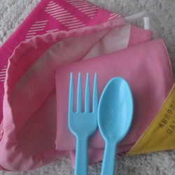 たたみたくなるランチマット＆巾着　給食セット　ピンクピンク色 4枚目の画像