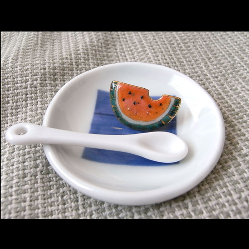 スイカの七宝焼ピンブローチ(ピンバッジ)【受注制作】 ピンバッチ 