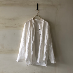white linenスタンドカラーリネンシャツ＊lithuanian linen100% 1枚目の画像