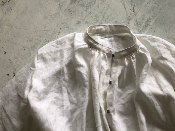 white linenスタンドカラーリネンシャツ＊lithuanian linen100% 3枚目の画像