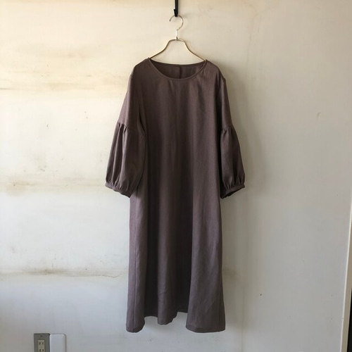 ギャザー袖ワンピースFRENCHLINEN100%・バーガンディ ワンピース