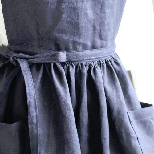 ギャザー入りワンピースエプロンfrenchlinen100％ロング丈仕様
