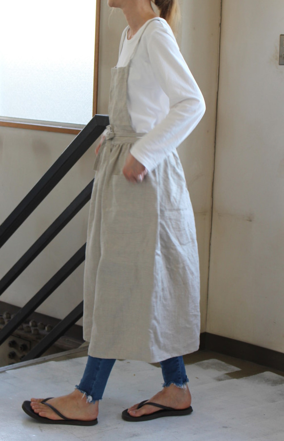 ギャザー入りワンピースエプロンfrenchlinen100％ロング丈仕様