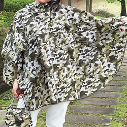 WPG1825-L  女用單品 披風雨衣 完全防水 森林綠 附毛孩剪影迷彩圖案  寵物親子裝 第3張的照片