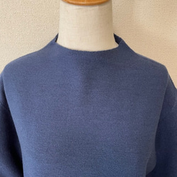 ビックシルエット　ホールガーメント　パフスリーブボトルネックセーター　Ｄブルー 4枚目の画像