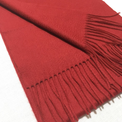 カシミヤマフラー レッド マフラー crews 通販 6586303｜Creema(クリーマ)