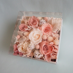そのまま飾れる プリザーブドフラワーのボックスアレンジ box arrangement：ピンク 4枚目の画像