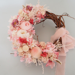 大人可愛いピンクのプリザーブドフラワー リース flower wreath 1枚目の画像