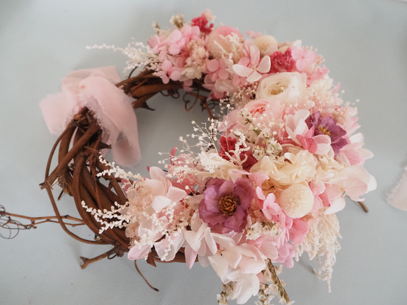 大人可愛いピンクのプリザーブドフラワー リース flower wreath 4枚目の画像