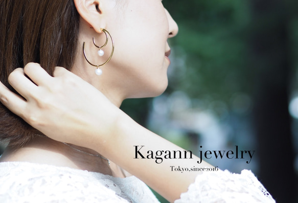 【受注制作】DOUBLE MOON hoop earrings〈Citrine〉 3枚目の画像