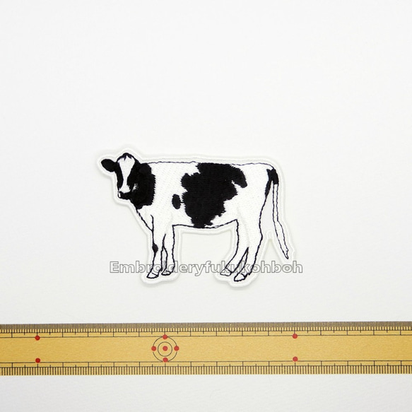 牛の刺繍ワッペン 6枚目の画像