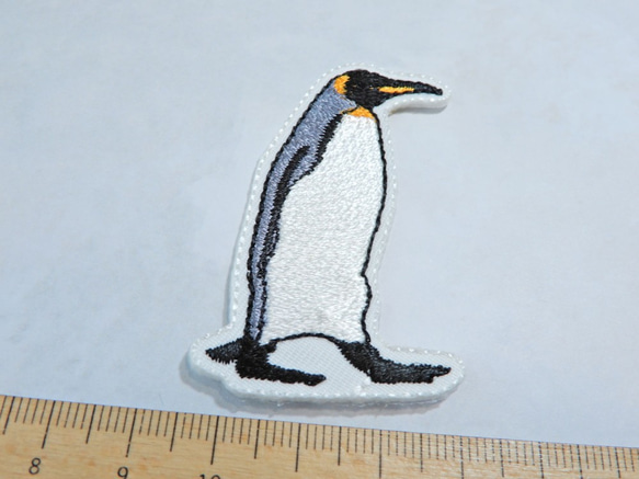 旅する皇帝ペンギン　刺繍ワッペン 8枚目の画像