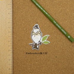 ヒバリの正面　刺繍ワッペン　野鳥　雲雀 5枚目の画像