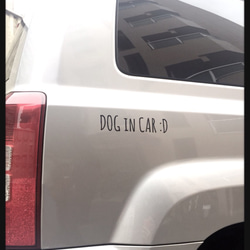 " DOG IN CAR :D " 車用ステッカー 3枚目の画像
