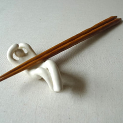 ナマケモノ箸置き（B-type/白色） 3枚目の画像