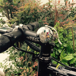 かわいい☆おしゃれな自転車ベル 猫と葉っぱ（アヘッドキャップ） 4枚目の画像