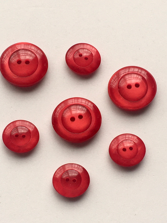 ドロップキャンディ赤　レトロボタン　ミックス7個 4枚目の画像