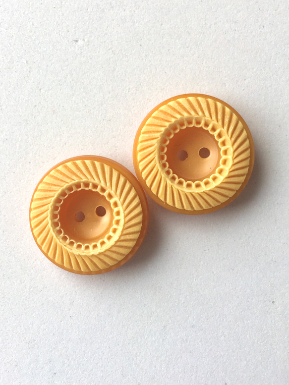 ドーナツみたいなキュートなボタン(M) マロン2個 1枚目の画像