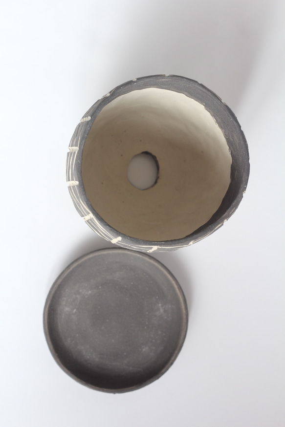 焼き締め植木鉢（受け皿付き）ヘリンボーン 5枚目の画像