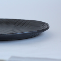 【ヘリンボーンオーバル皿】　ブラック 4枚目の画像