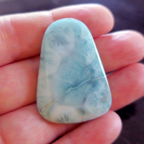 ラリマールース 透け感優秀☆ラリマー ルース s404 天然石 Funky garuda stone