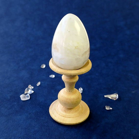 レインボームーンストーン・エッグ 8,424円