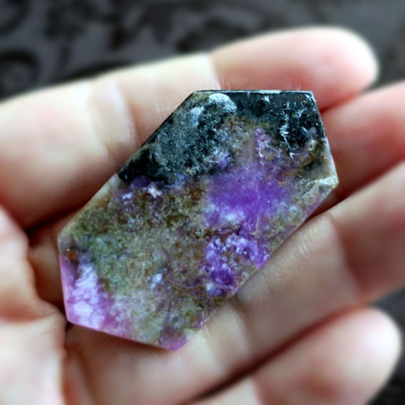 粉色蘇吉石（Sugilite）-a 第4張的照片