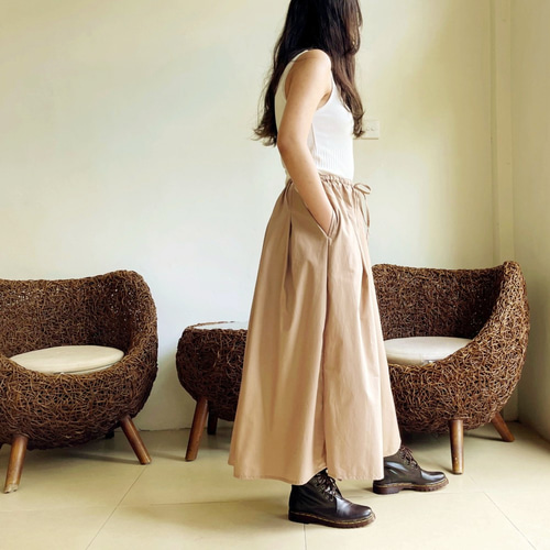 ロングプリーツスカート（ブラウンベージュカラー） ロングスカート