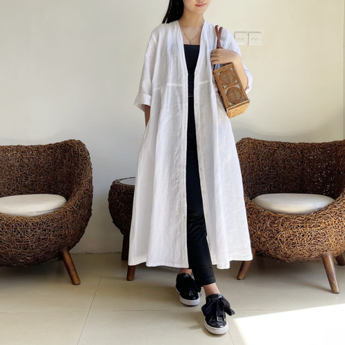 ワンピースコート♪透け感のあるリネン素材（白） ワンピース Oriental