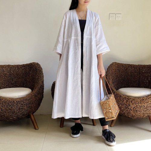 ⭐︎白キチ⭐︎様！conges payes リネンワンピースコート ⭐︎白キチ⭐︎様！conges payes リネンワンピースコート - メルカリ