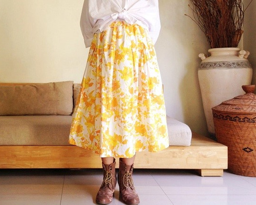 GIVENCHY 花柄タイトスカート オレンジ 花柄スカート GIVENCHY 花柄