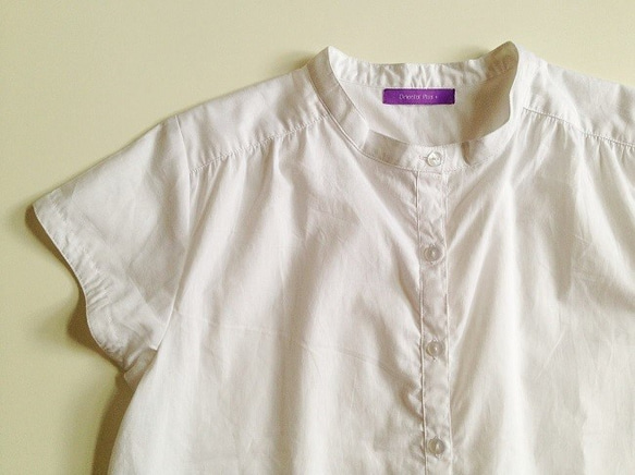 【大きめサイズ】コットンギャザーシンプルシャツ(半袖） 6枚目の画像