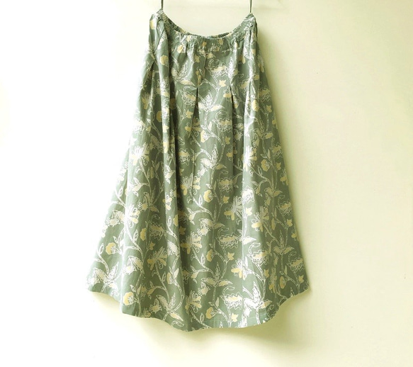 コットンバティックロングスカート（銅板型押し染め）cbs-11 1枚目の画像