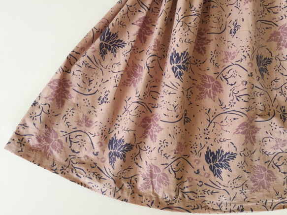 コットン素材バティックロングスカート 5枚目の画像