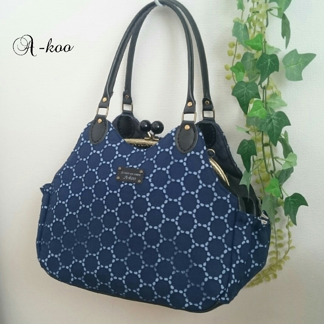 『受注製作』サークルレース☆紺＆水☆あおり付きがま口バッグ