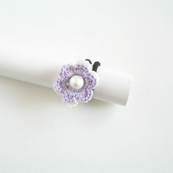 お花とパールのヘアゴム（紫） 4枚目の画像