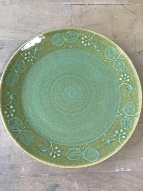 グリーン６寸皿 1枚目の画像