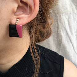 Asymmetry square art earring(Pink×black) 4枚目の画像